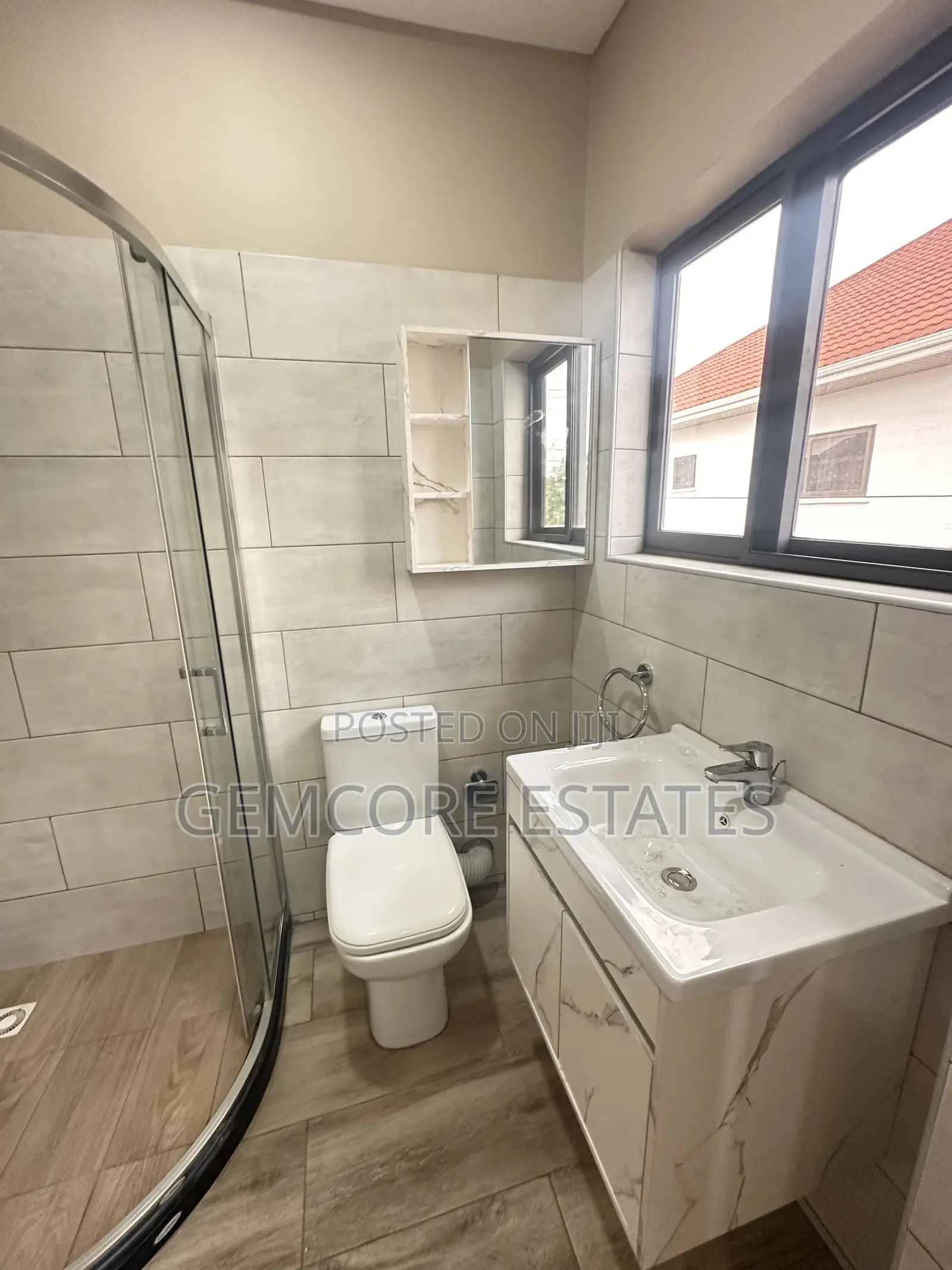 3bdrm House in Trasacco, East Legon for rent
