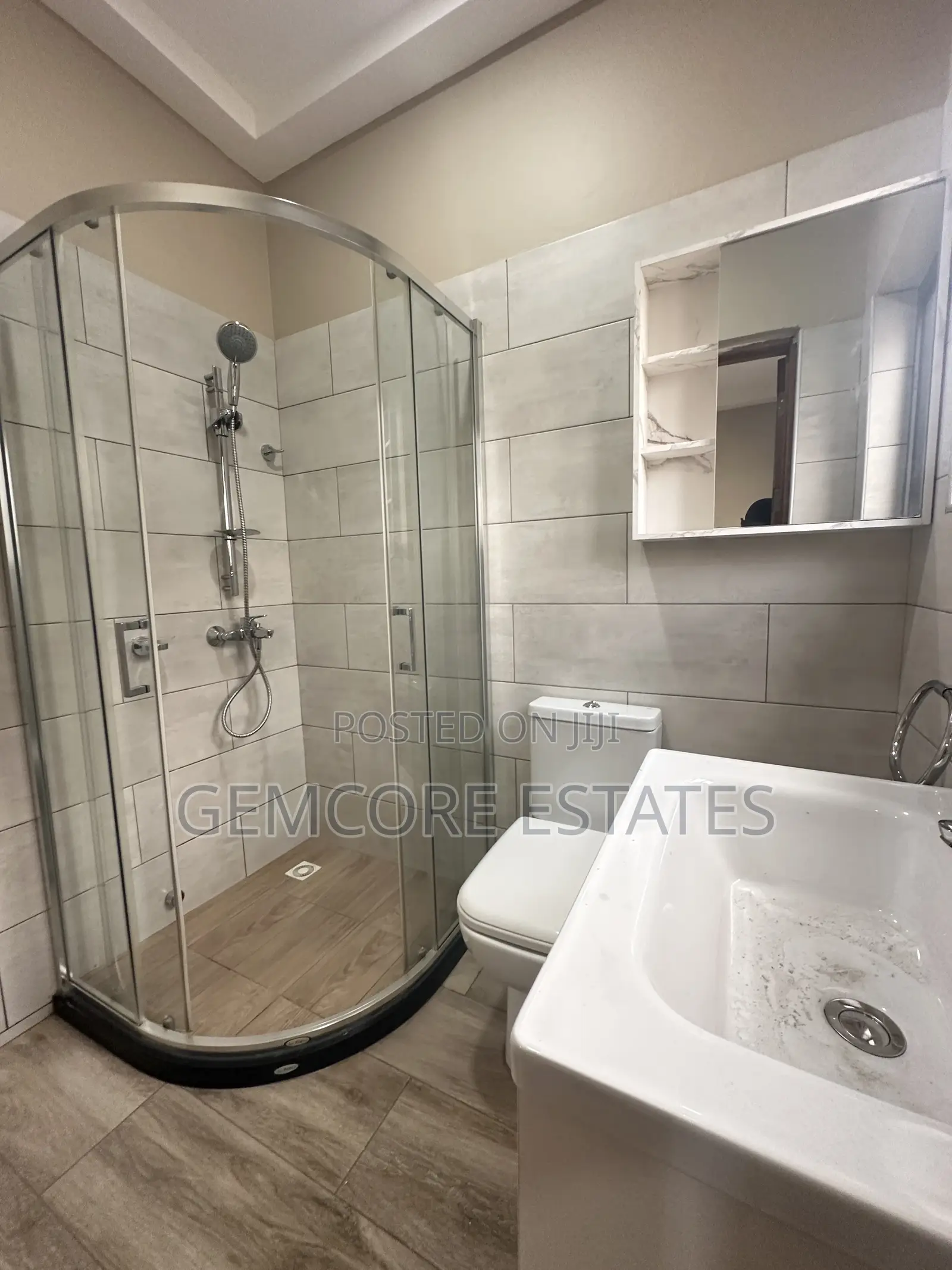 3bdrm House in Trasacco, East Legon for rent