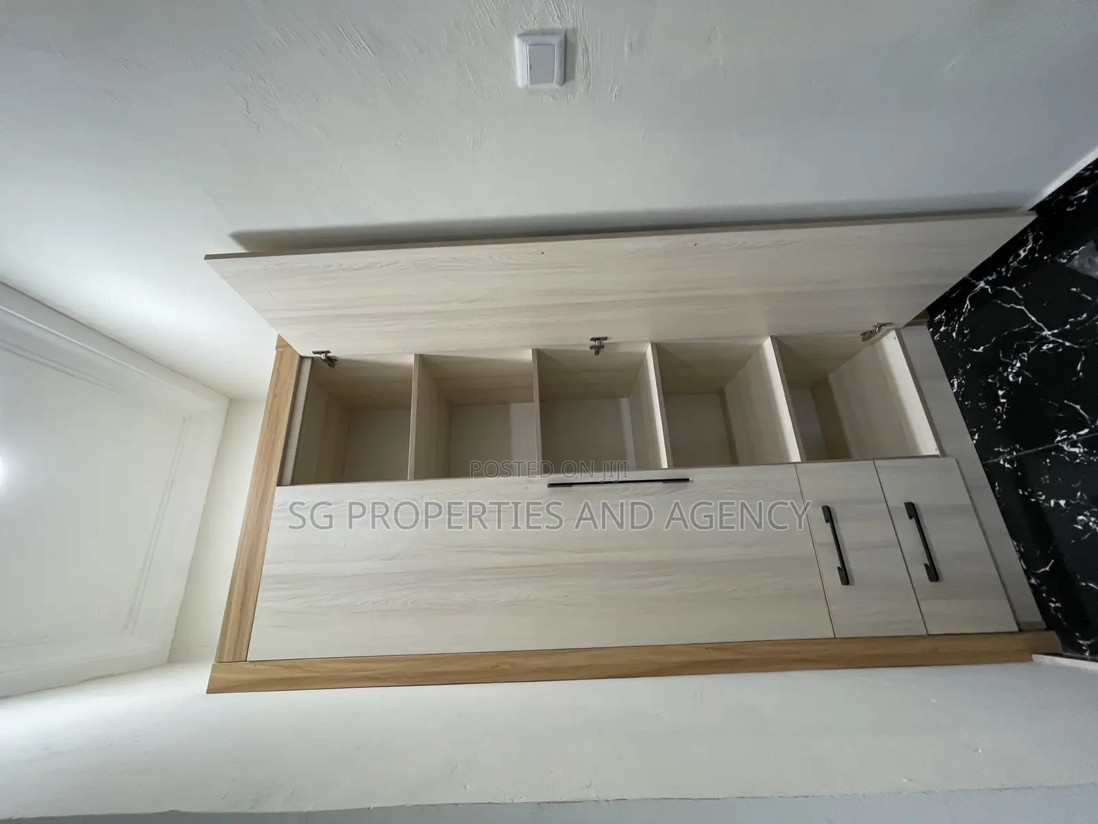 2bdrm Apartment in Manet, Spintex for rent