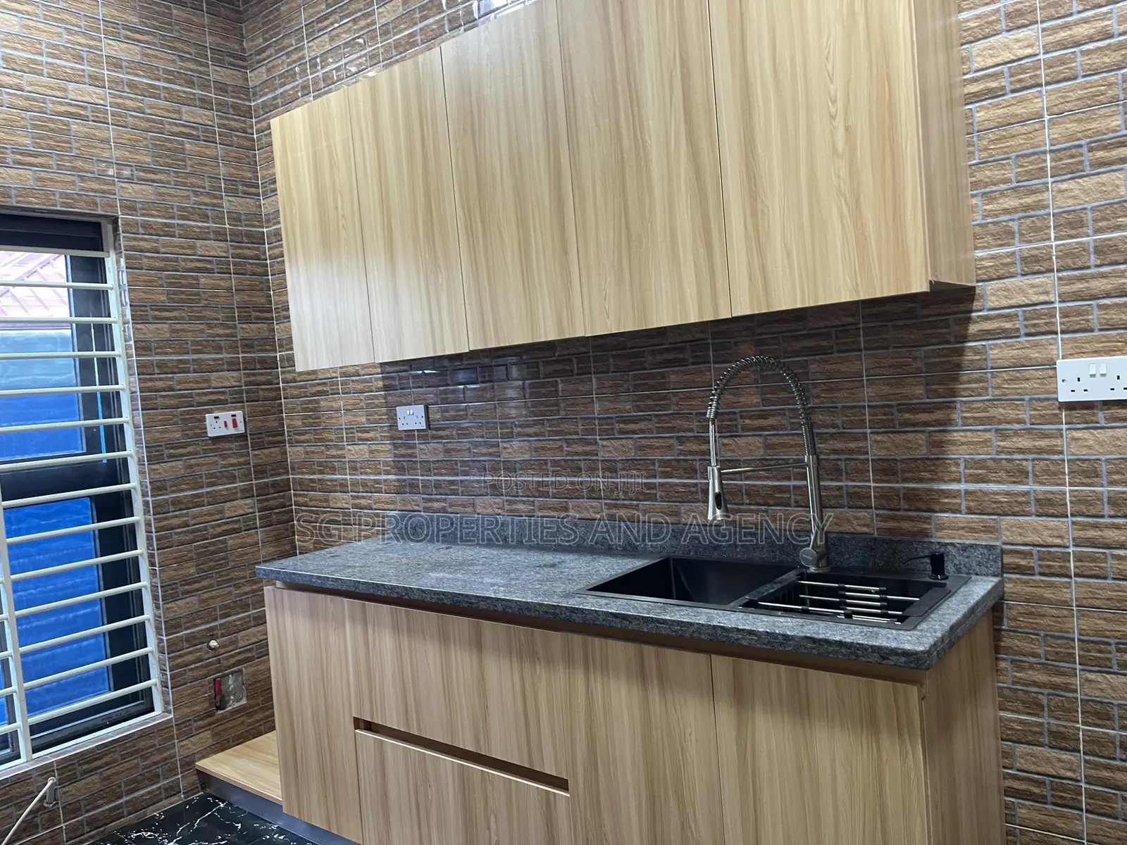 2bdrm Apartment in Manet, Spintex for rent