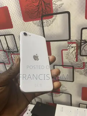 New Apple iPhone SE (2020) 64 GB White