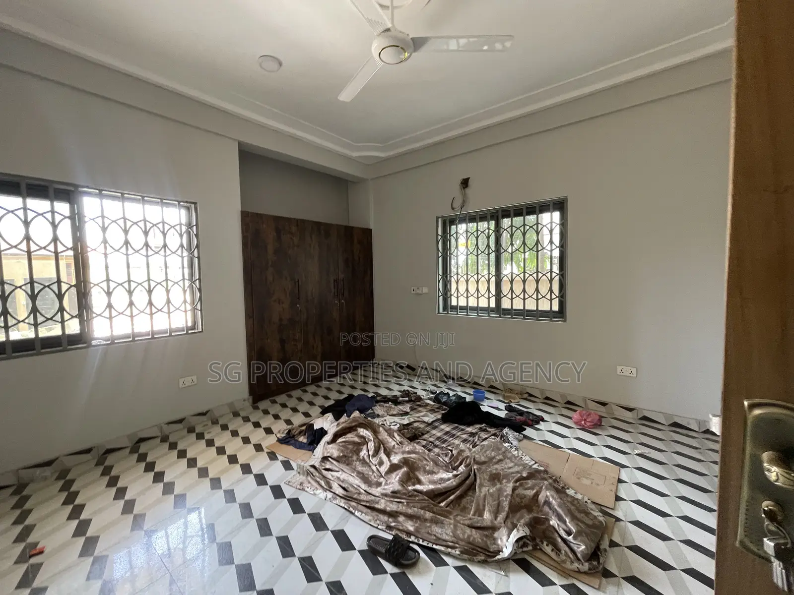 2bdrm Apartment in Manet, Spintex for rent