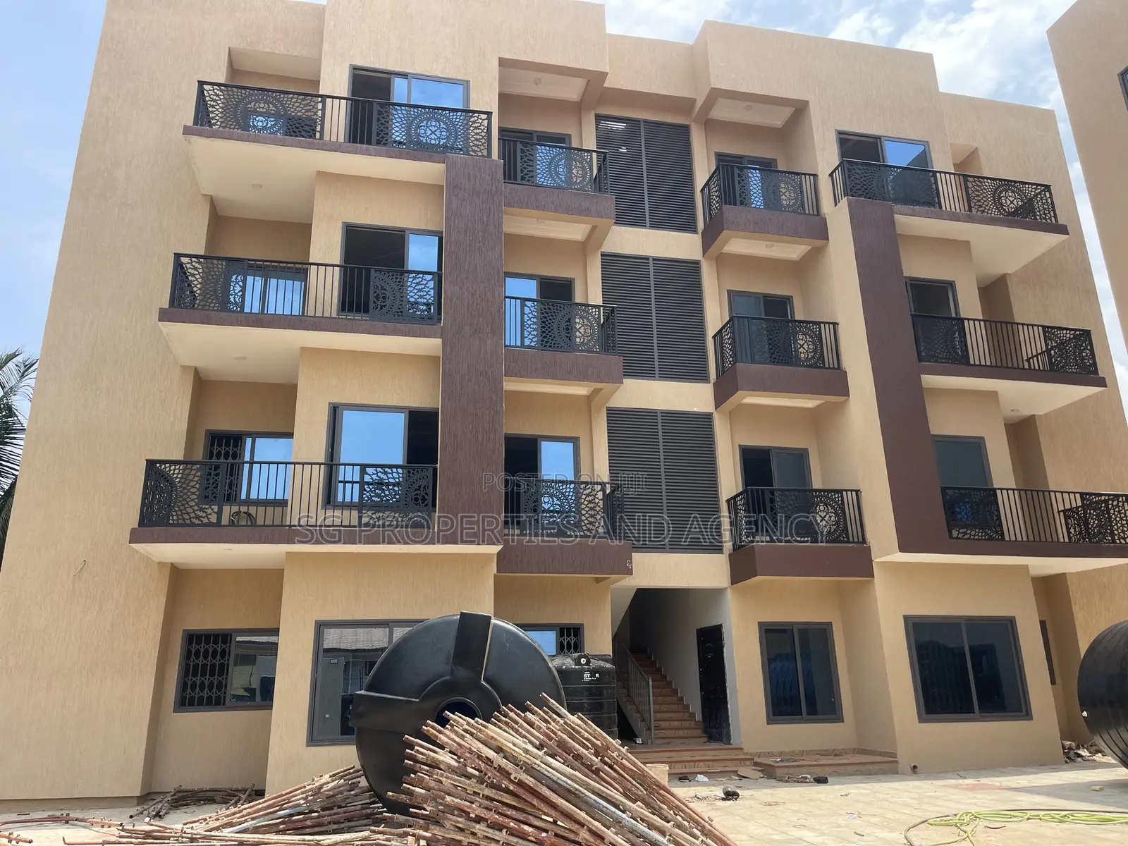 2bdrm Apartment in Manet, Spintex for rent