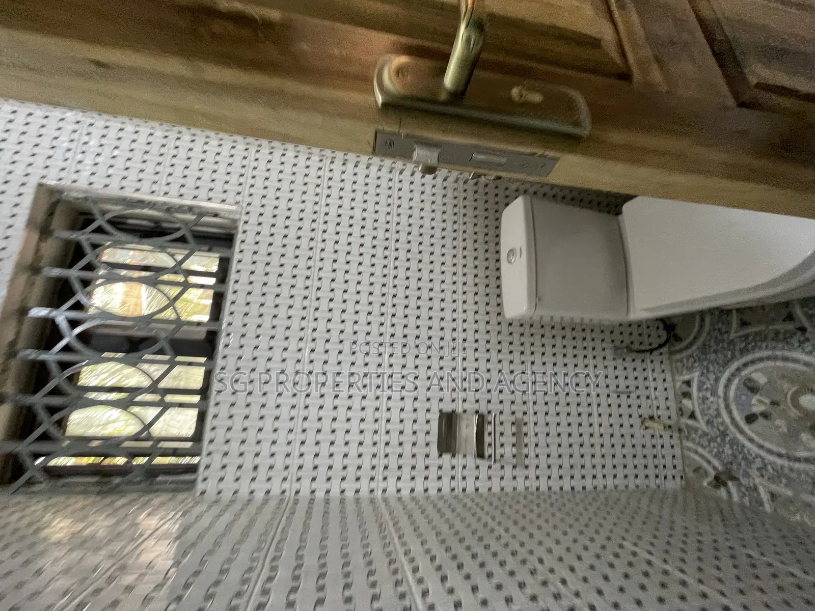 2bdrm Apartment in Manet, Spintex for rent