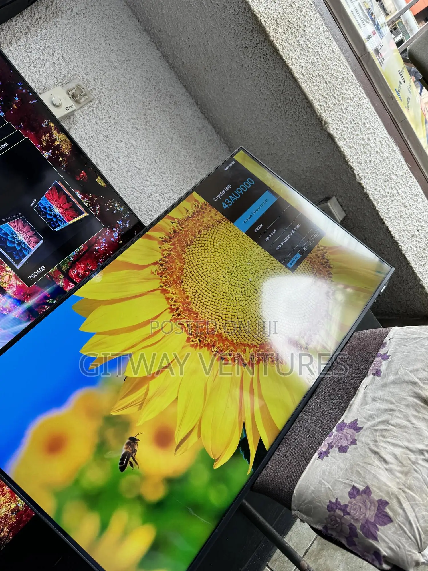 Uk Used Samsung 43” UHD Smart Airslim Bluetooth Tv