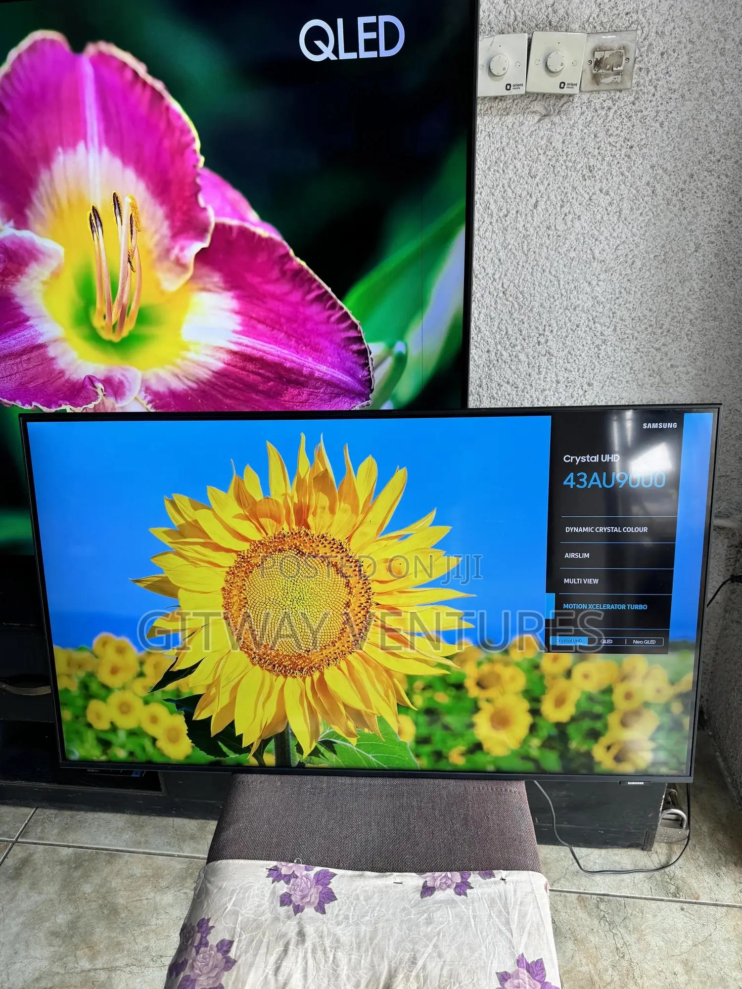 Uk Used Samsung 43” UHD Smart Airslim Bluetooth Tv