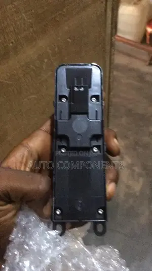 Range Rover Evoque 2013 Main Door Switch (Driver Side)