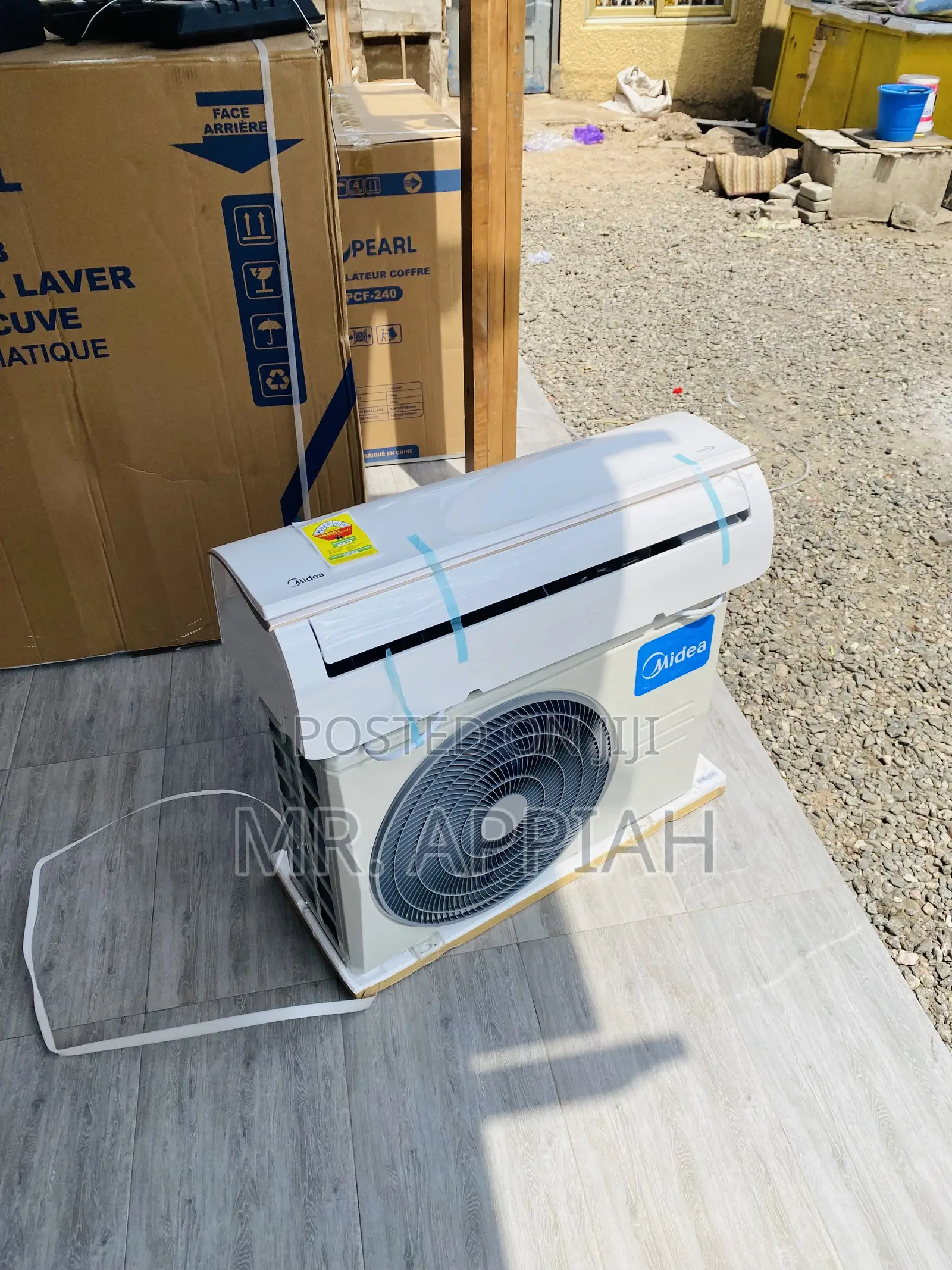 Shop Classic Midea 1.5hp Inverter Split Ac(White).