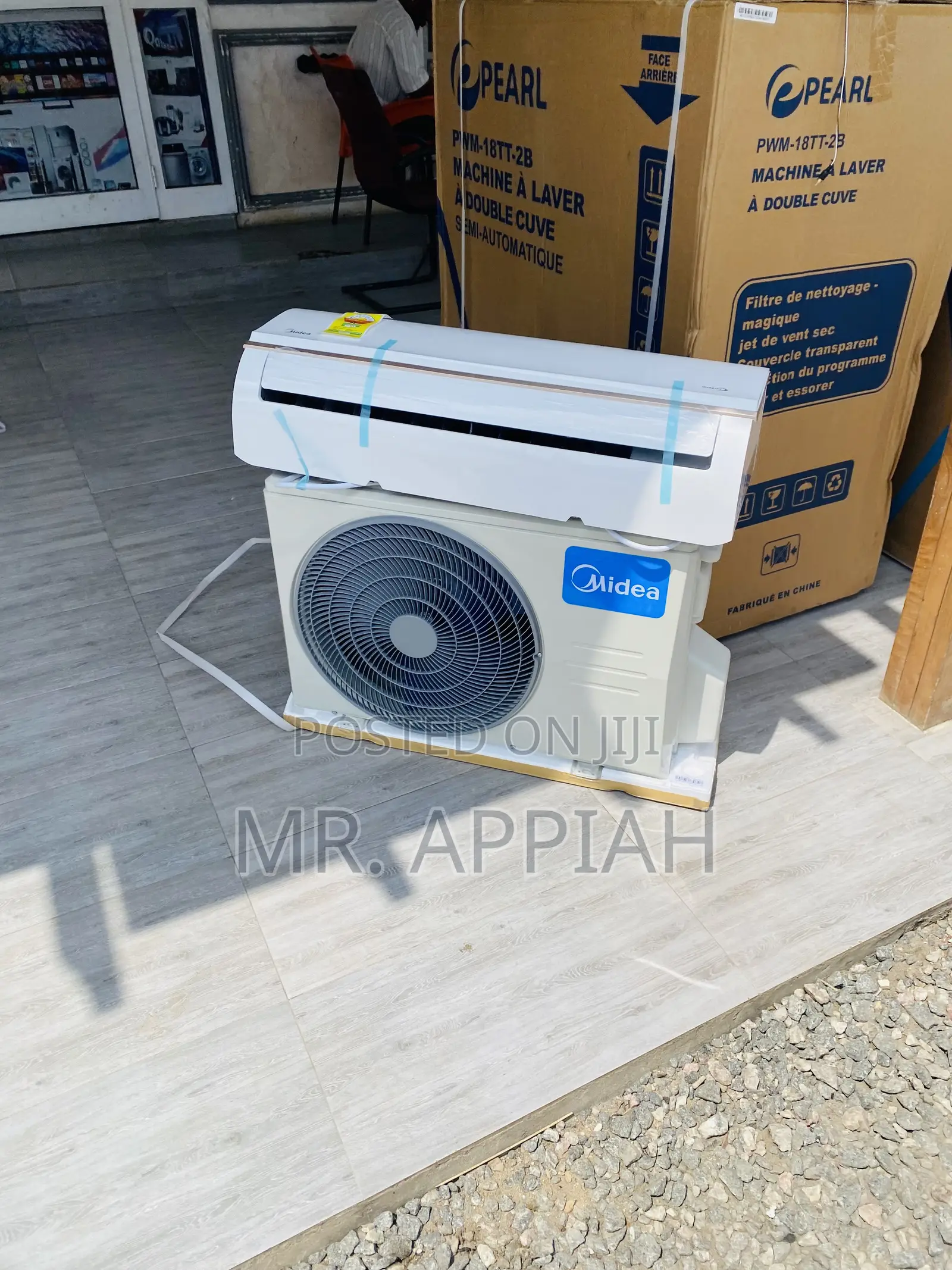 Inverter Midea Split Type 1.5hp Air Conditioner(White).
