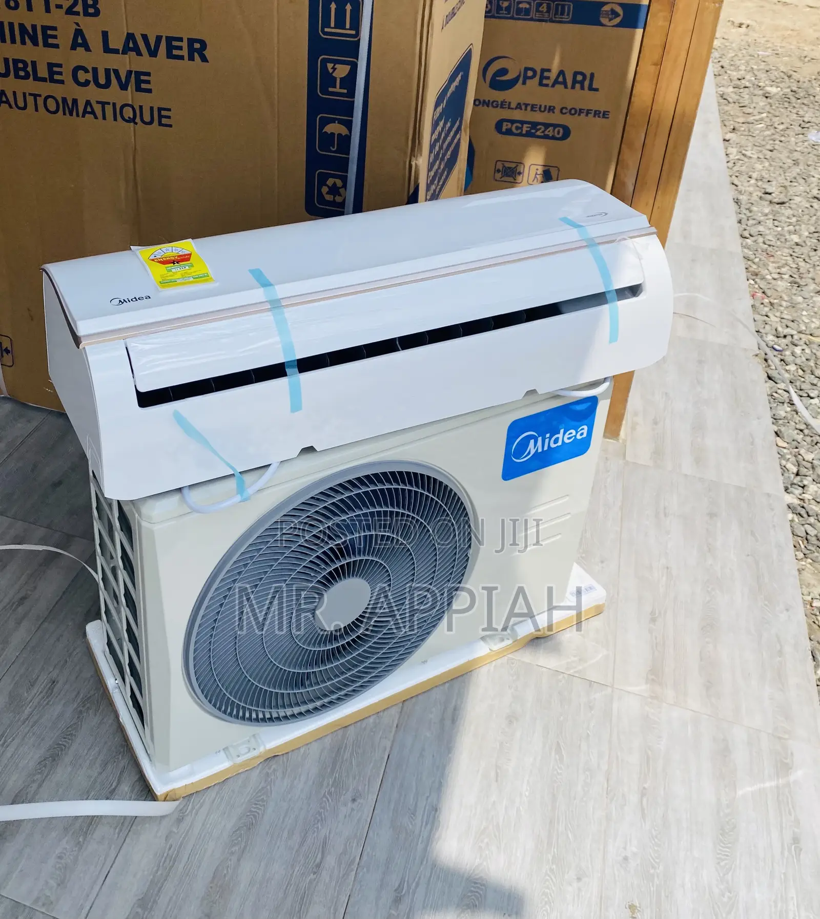 Sealed in Box Midea Split Type 1.5hp Inverter Ac.