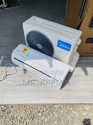 Split Type Midea Inverter 2.0hp Air Conditioner.