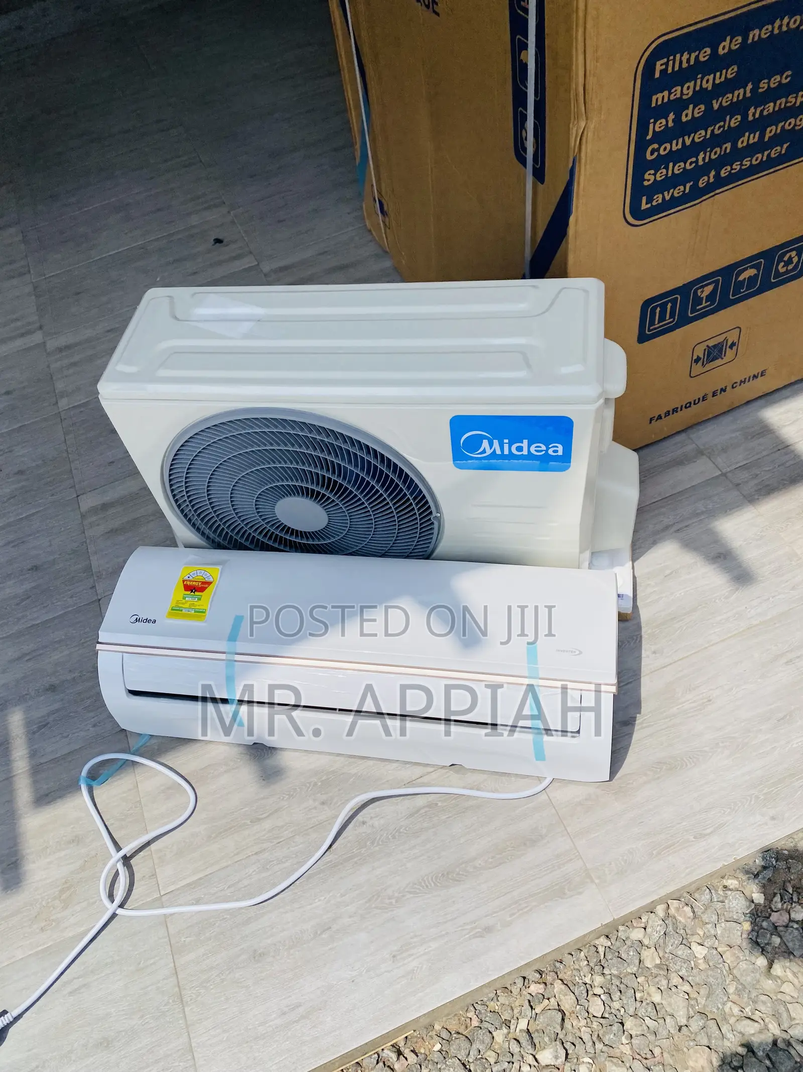 2.0hp Midea Split Type Inverter Air Conditioner(White).
