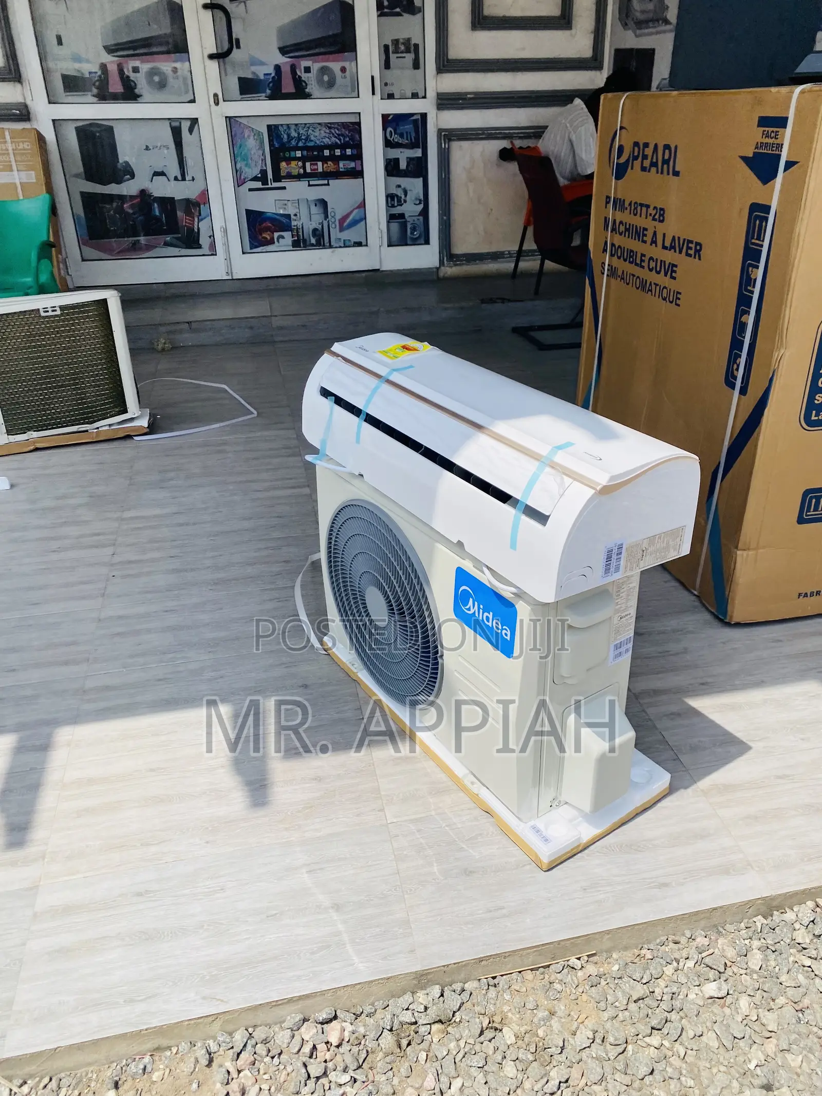 Split Type Midea 1.5hp Air Conditioner(White).