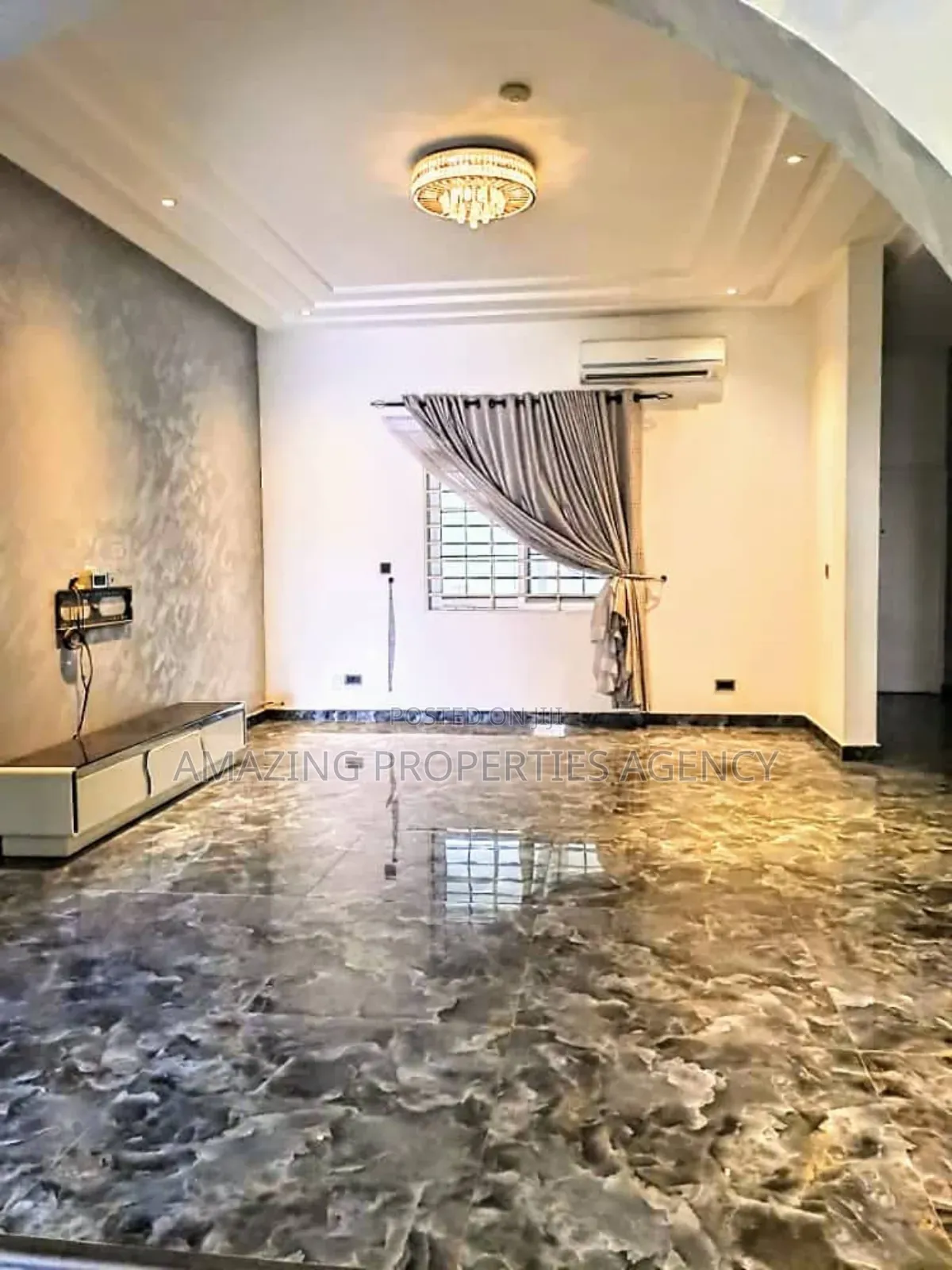 4bdrm House in Adjiriganor for rent