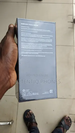 New Samsung Galaxy S10 Plus 128 GB Black