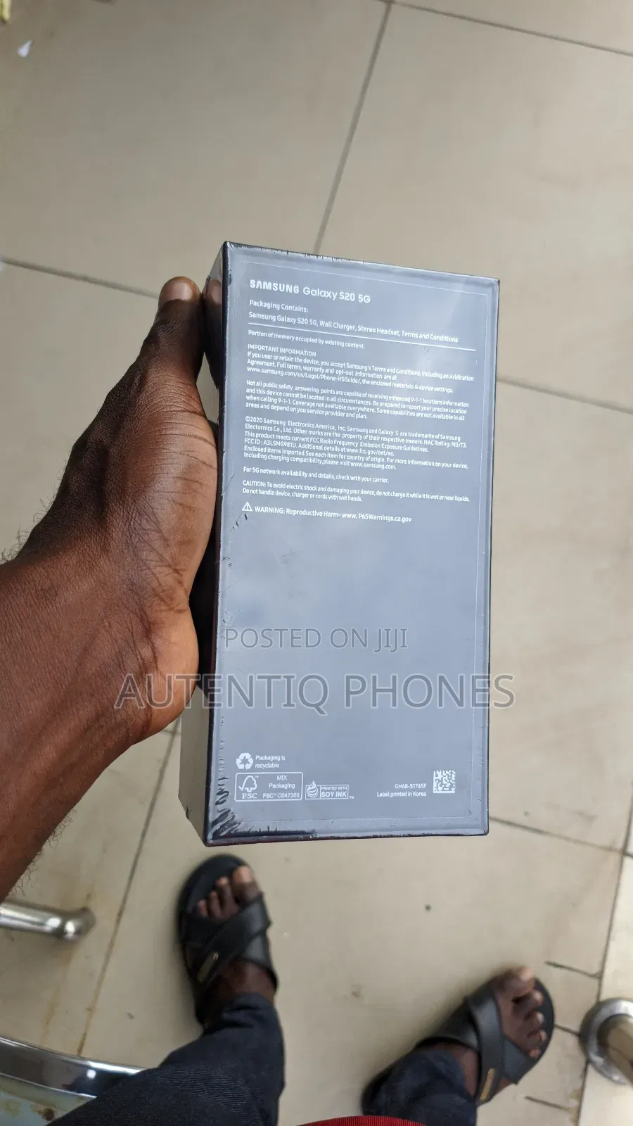 New Samsung Galaxy S20 128 GB Blue
