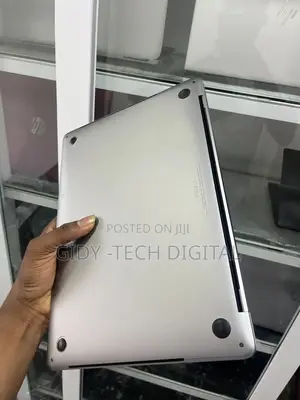 Laptop Apple MacBook Pro 2019 8GB Intel Core I5 SSD 256GB