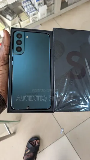 New Samsung Galaxy S22+ 5G 128 GB Green