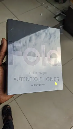 New Samsung Galaxy Z Fold4 512 GB Black