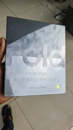 New Samsung Galaxy Z Fold4 512 GB Black