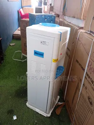 Brand New Roch Wat Dispenser Water Dispenser Water Dispenser