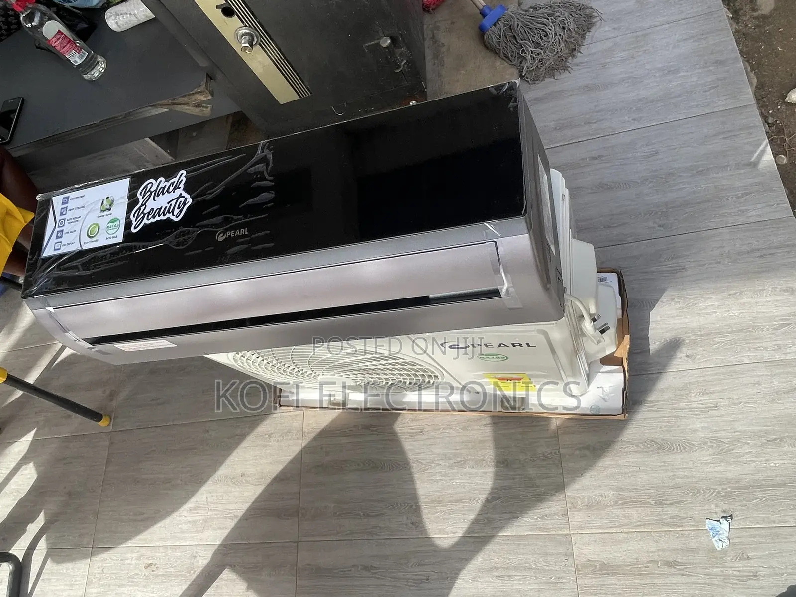 Enjoy Restful Sleep Pearl 2.5HP R410a Split Black Beauty AC