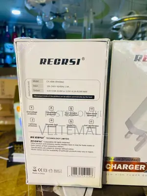 Recrsi Charger 3pin Max (CH-45W)