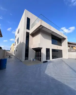 6bdrm House in Achimota Abc, The Mall for sale