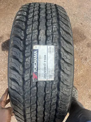 Yokohama 285/65r17
