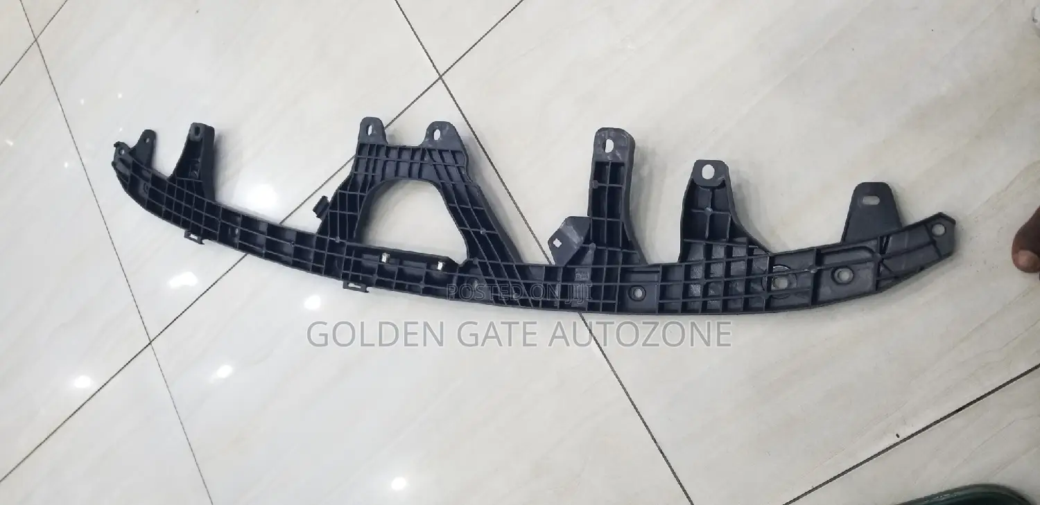 Honda Accord 2018 to 2022 Grill Bracket
