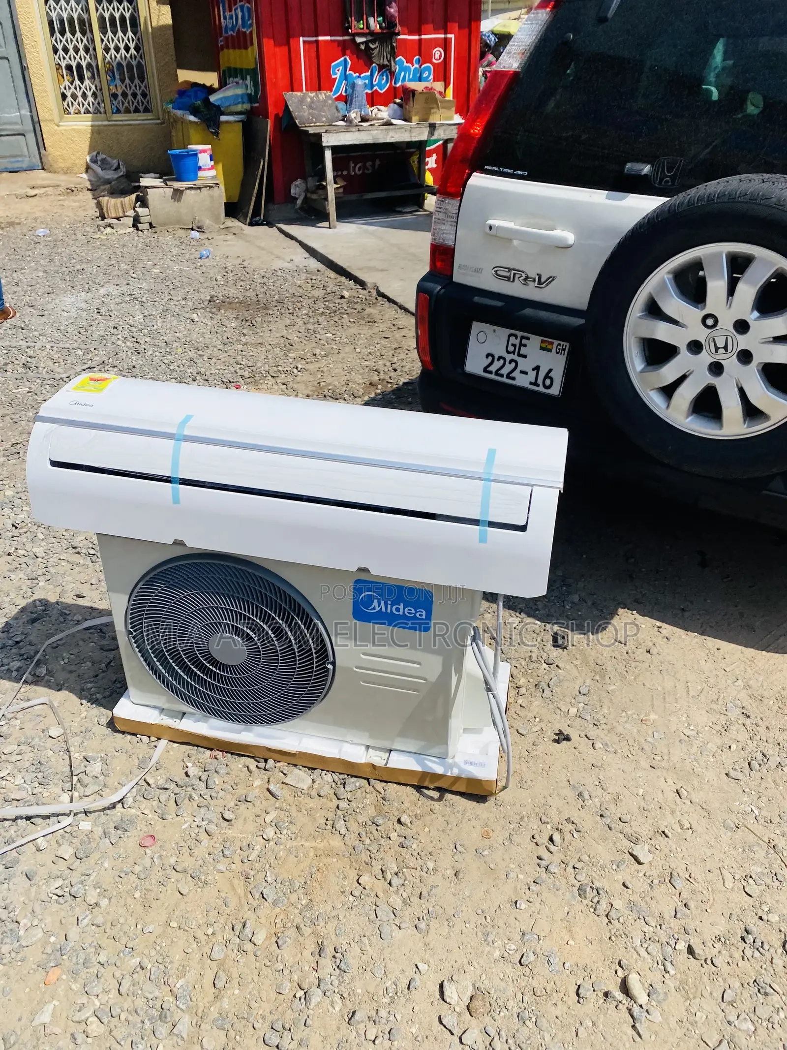 Authentic Midea Split Type 2.0hp Air Conditioner.