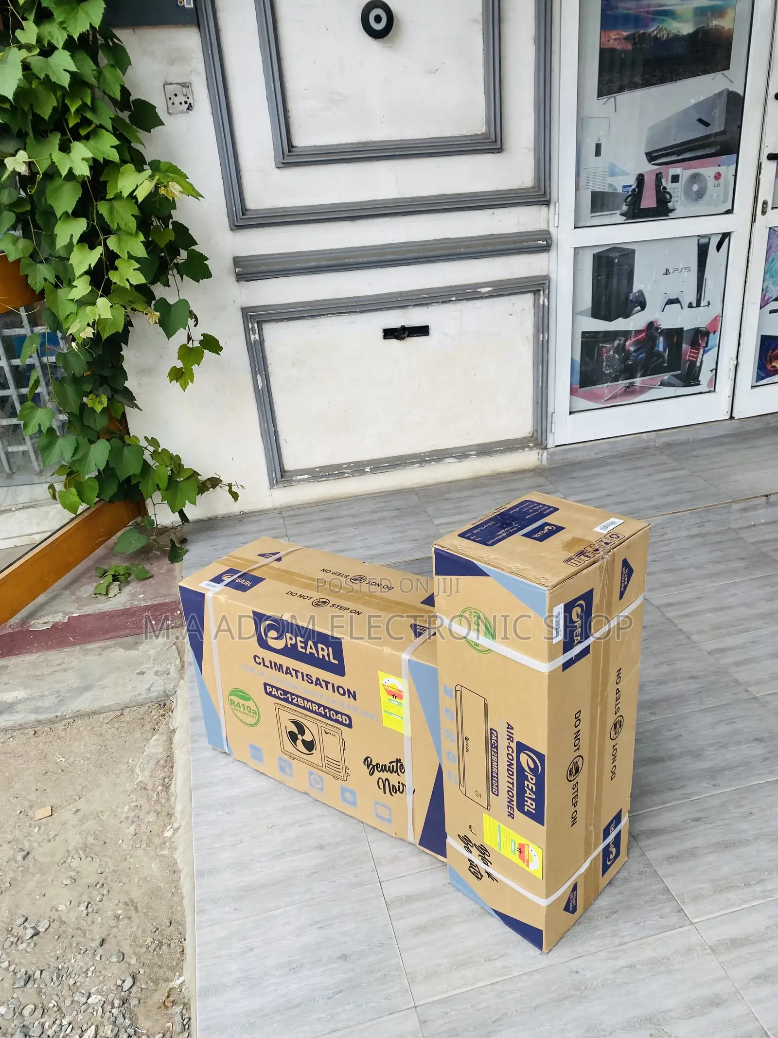 Well Design Pearl 2.5hp R410 Split Type Air Conditioner.