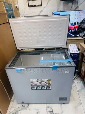 Anti Rust Coasting Chest Freezer Single Door 200l PCF-240