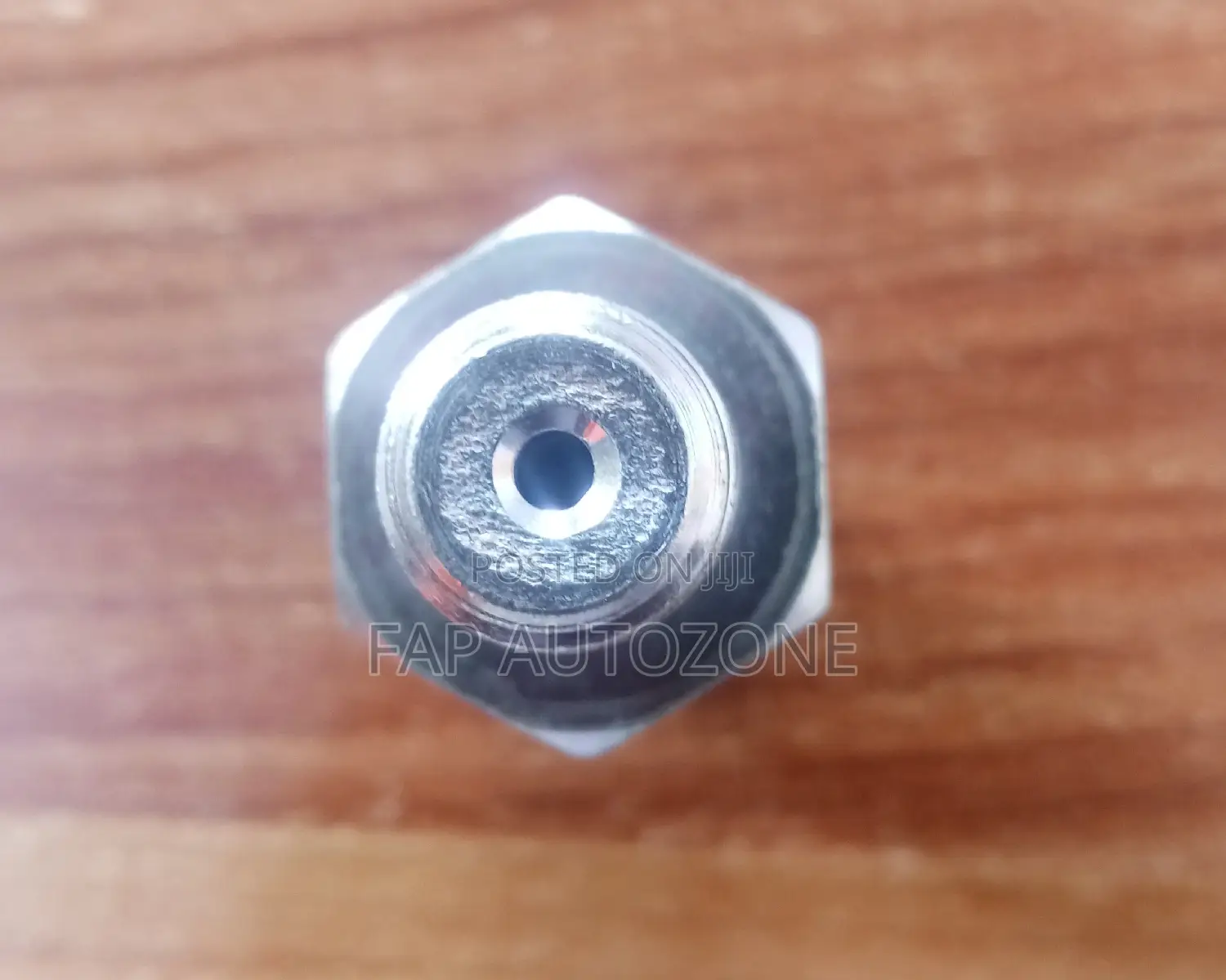 10575. Original Ford, Lincoln Oil Pressure Sensor From Usa
