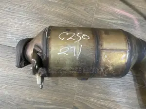 Mercedes Benz C250 Catalyst Converter M271