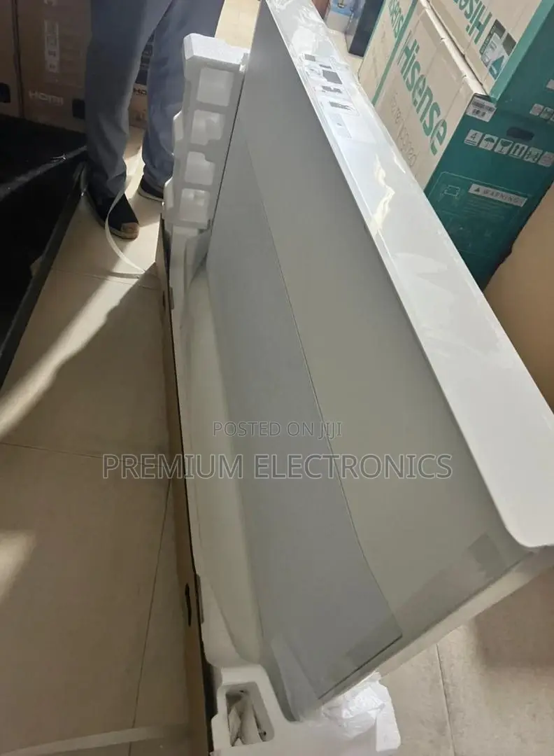 Effortlessly Transform Your Home | Samsung Serif 55" UHD