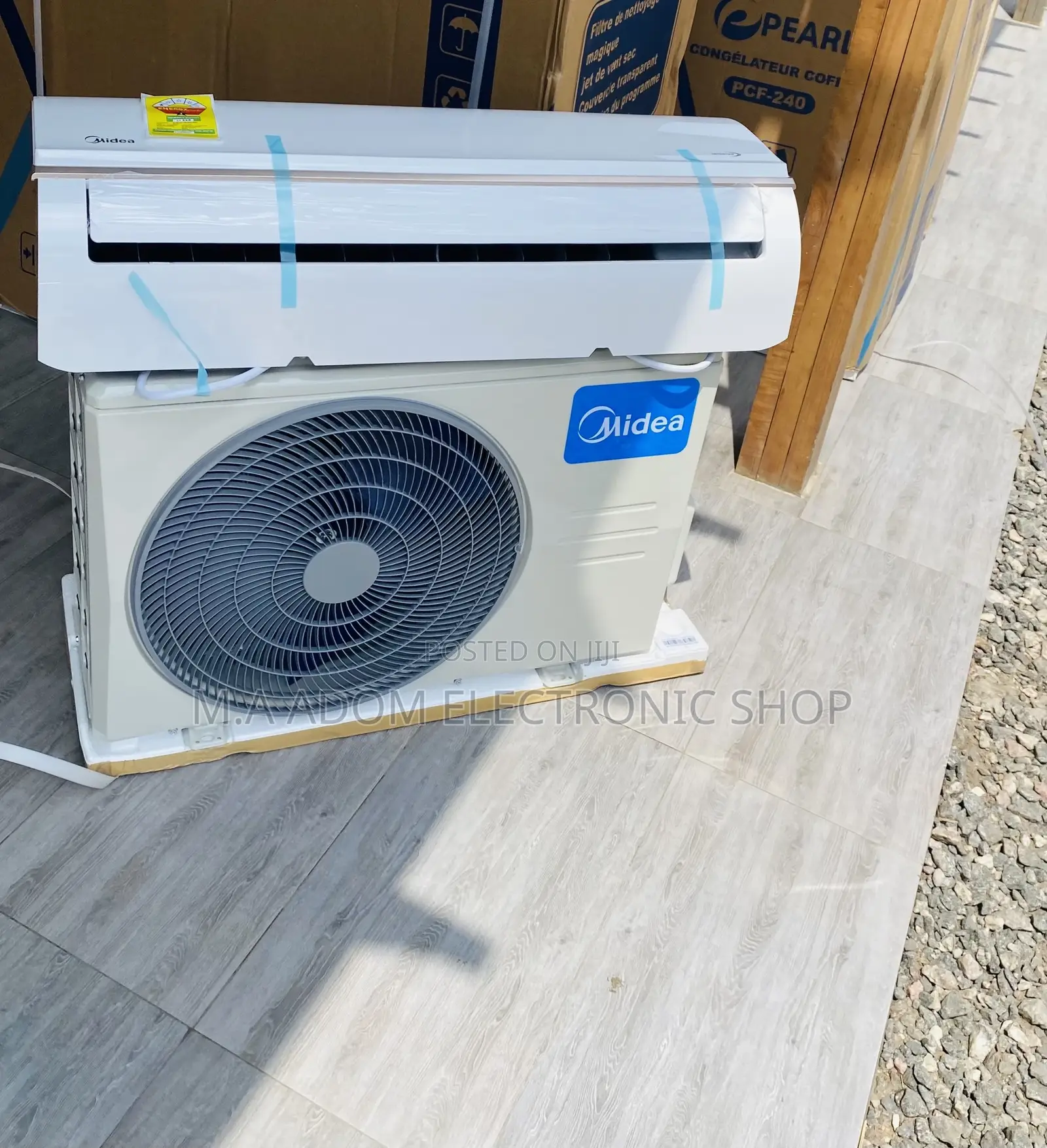 Split Inverter Midea 1.5hp Air Conditioner(White).