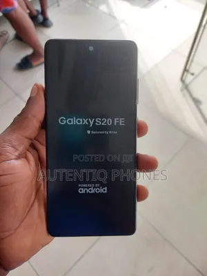 New Samsung Galaxy S20 FE 128 GB Blue