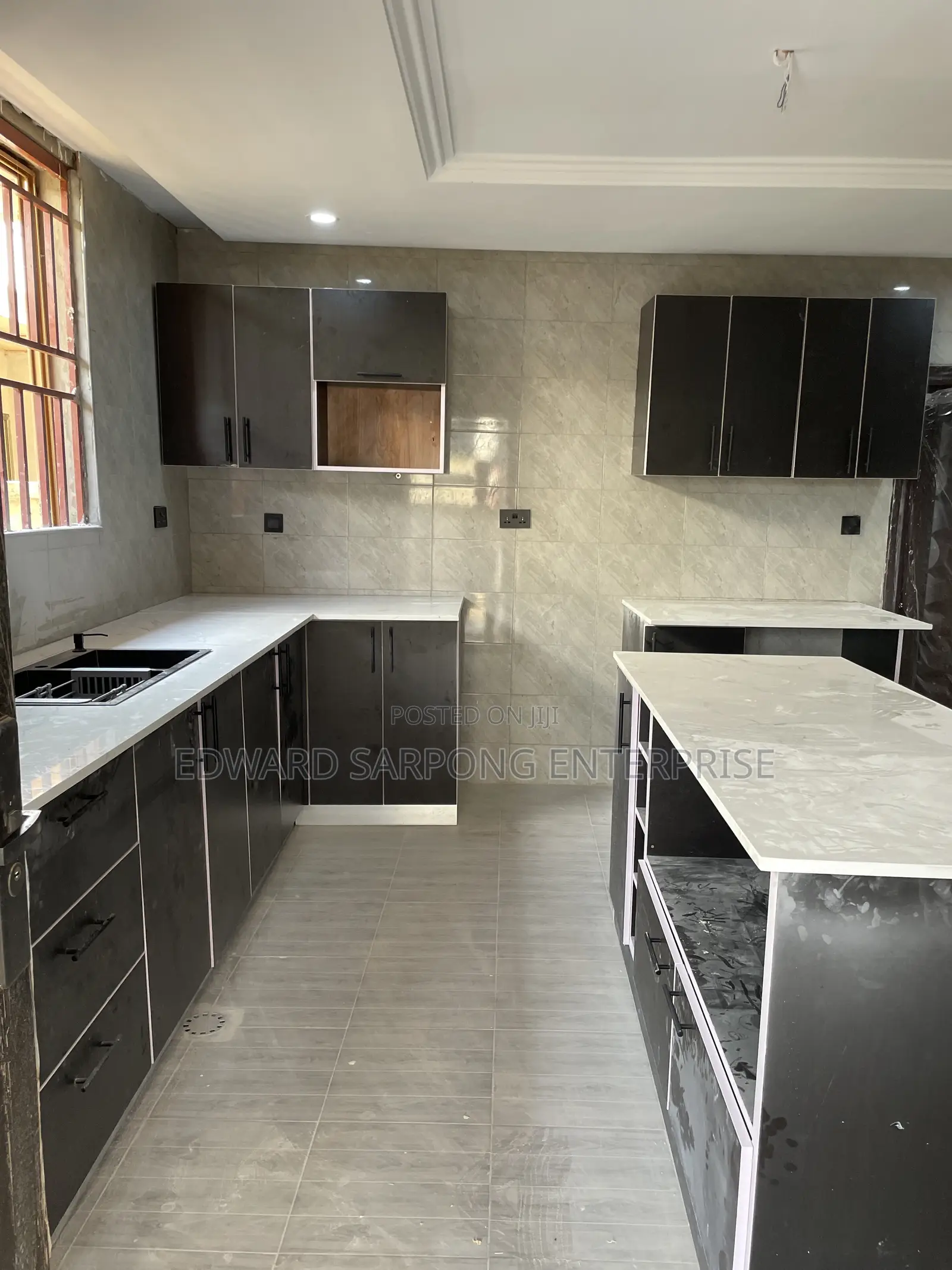 Kitchen Cabinets and Countertops