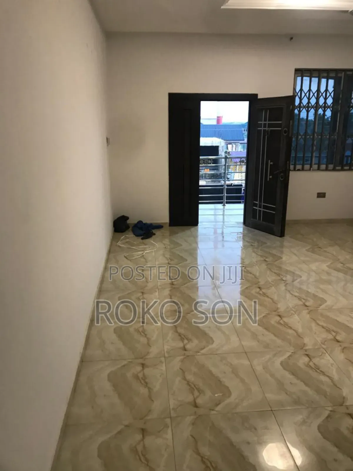 Mini Flat in Dr Roko, Manhean for rent