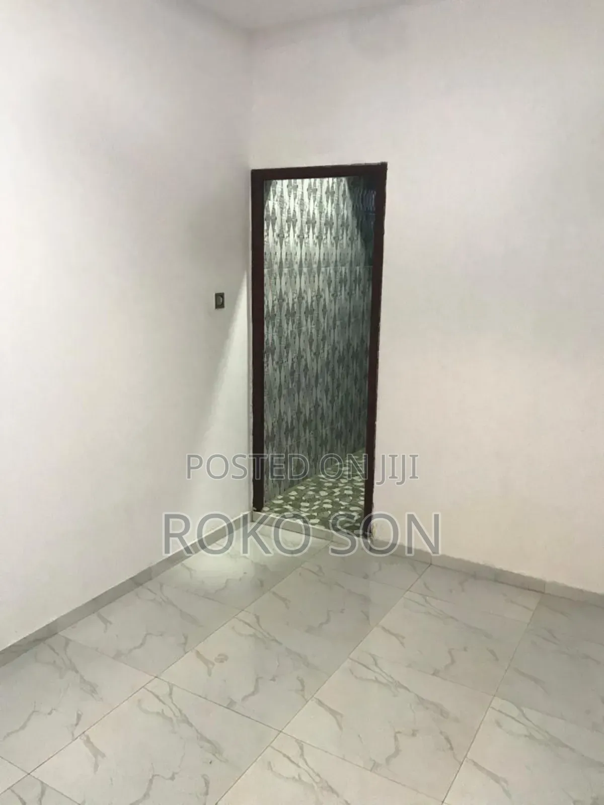 Mini Flat in Dr Roko, Manhean for rent
