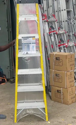 Fiberglass Ladder 7 Steps