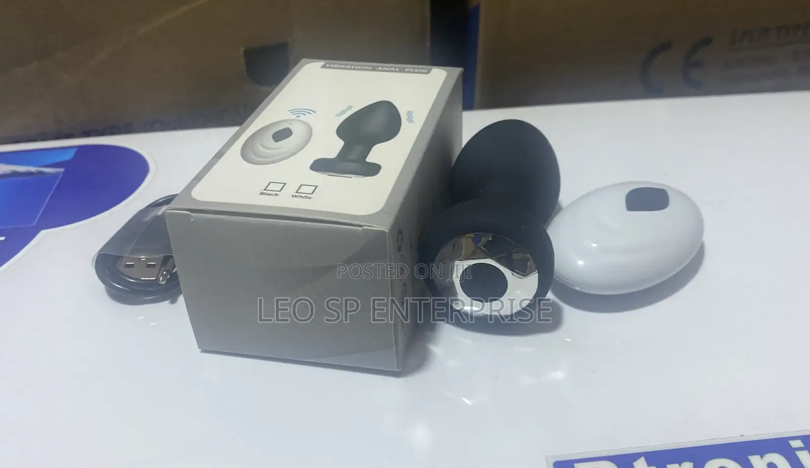 Vibrating Anal Plug With Remote