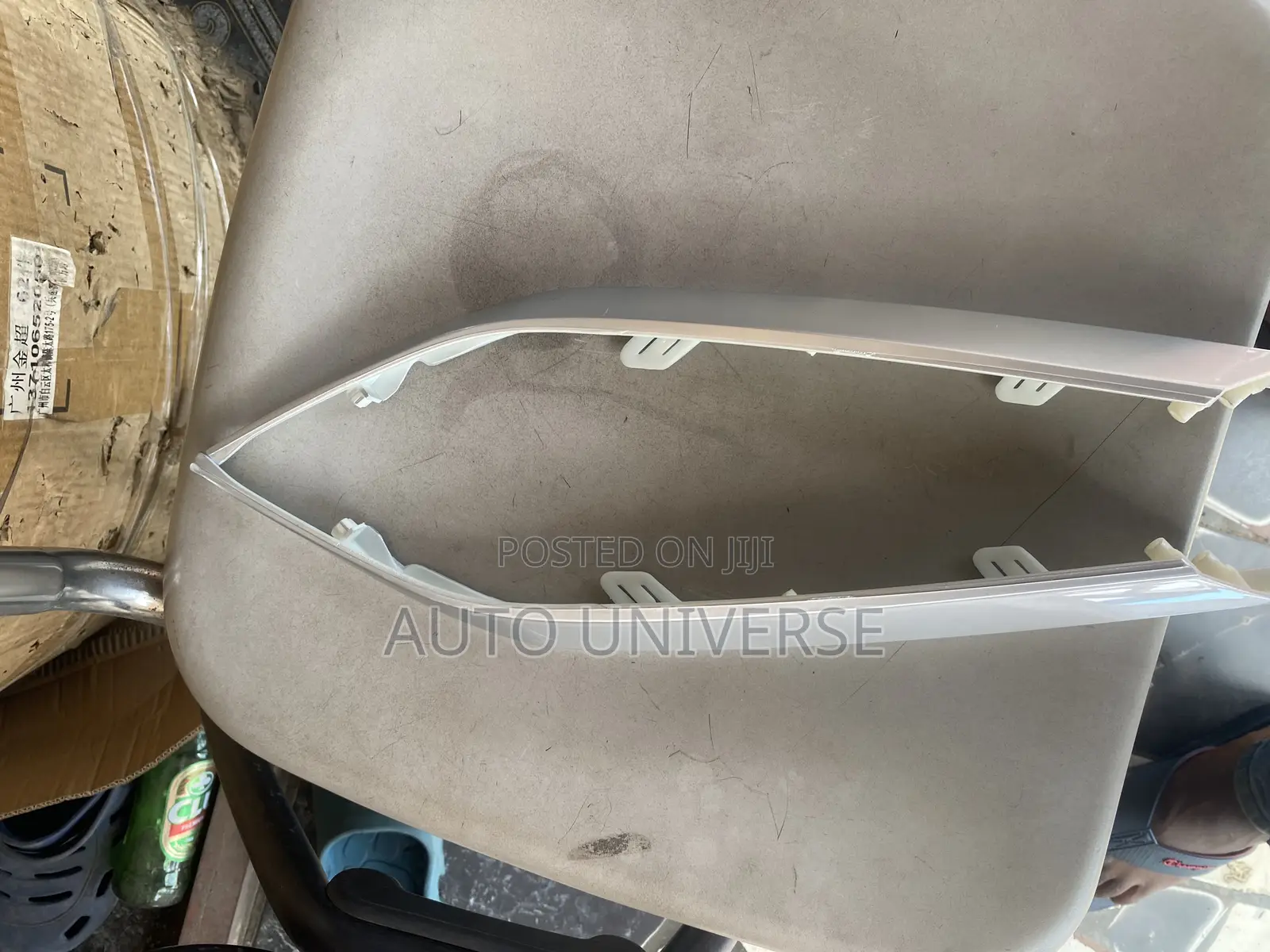 Hyundai Santafe 2019 to 2020 Headlight Moulding Available