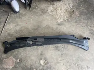 Honda CRV Wiper Panel 2018 2019 2020 2021 2022