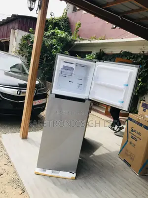 Topfreezer Gray Doubledoor Reliable RT-31 Samsung Fridge 
