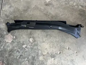 Honda CRV Wiper Panel 2017 2018 2019 2020 2021