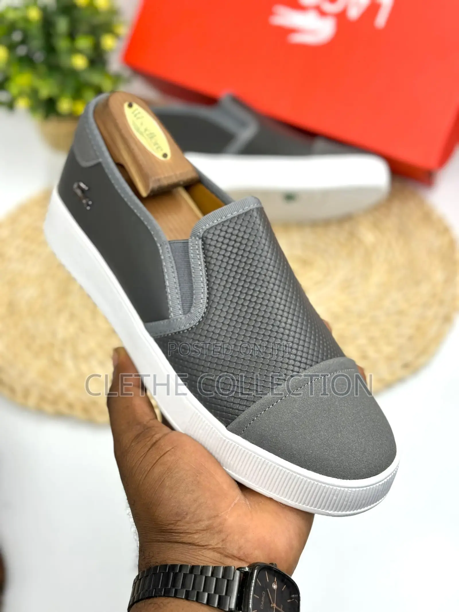 Lacouste Low Flat Shoes