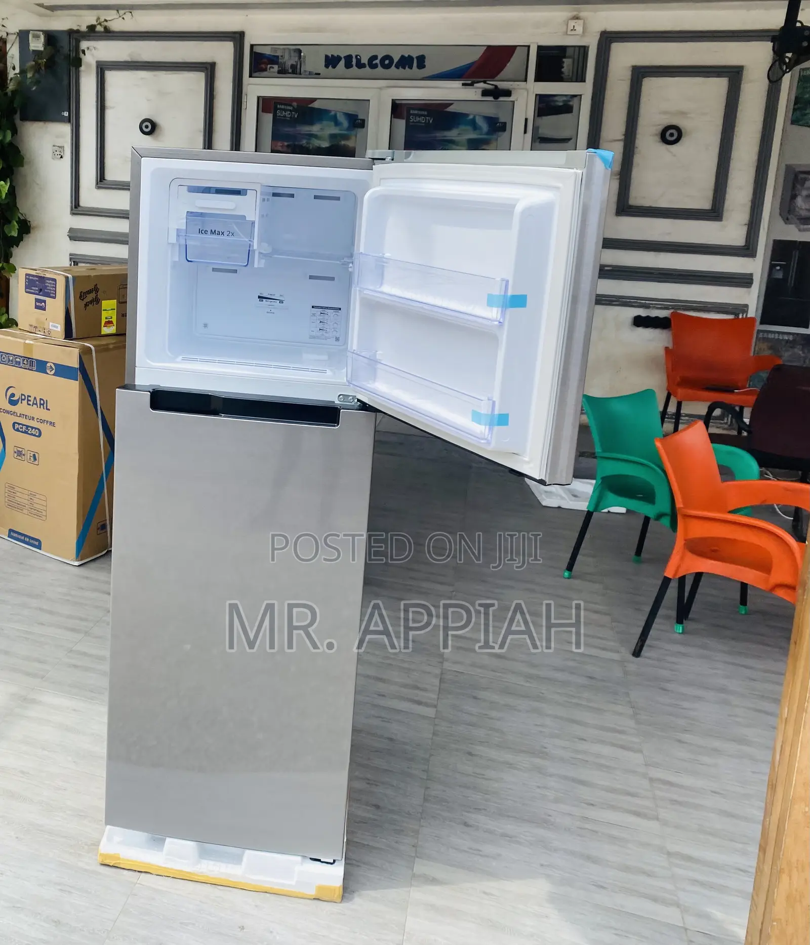Quality Samsung RT 31 Double Door Top Freezer Fridge.