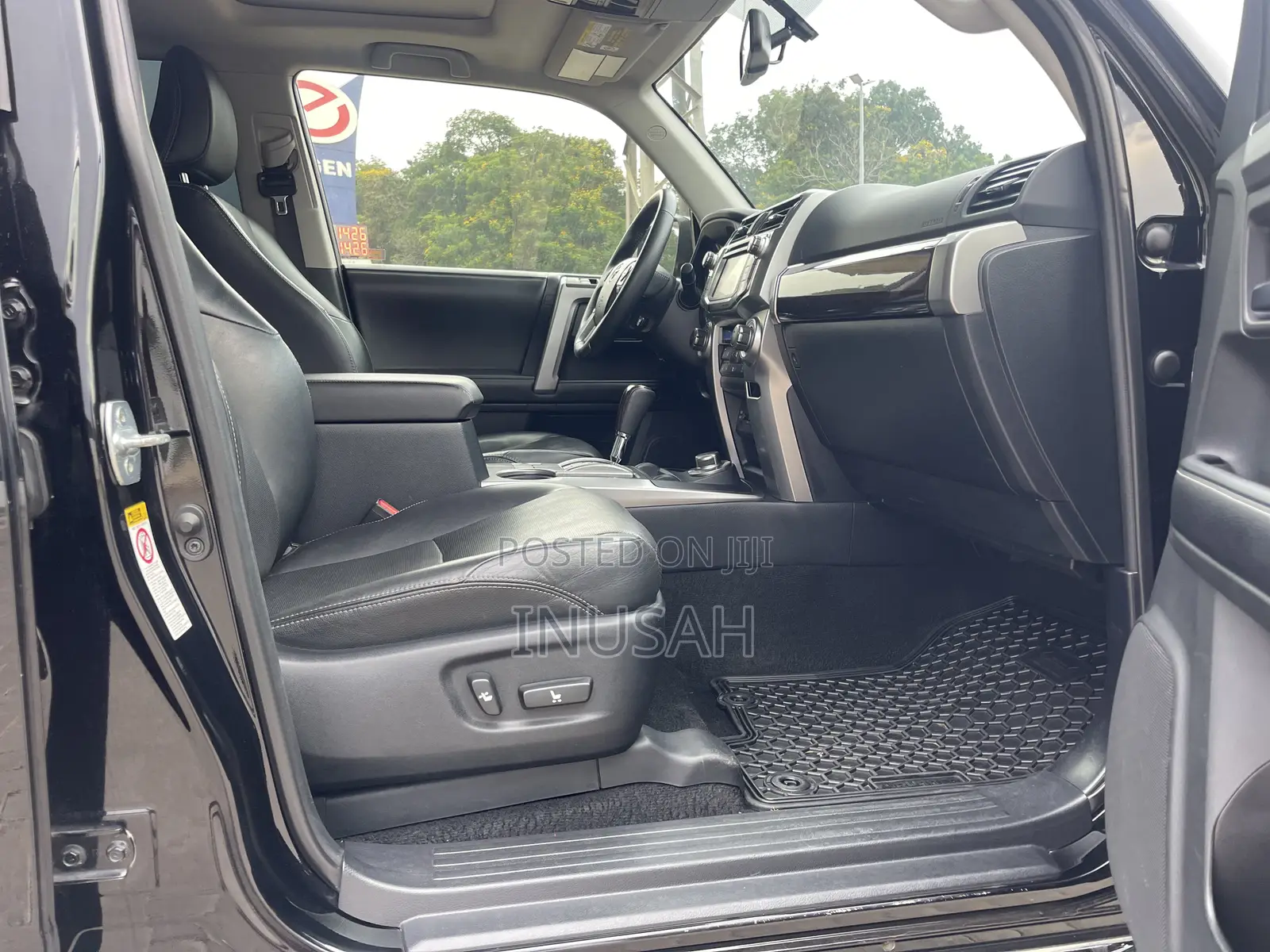 Toyota 4-Runner Limited 4x4 2019 Black